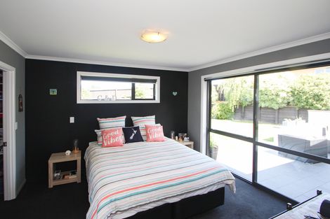 Photo of property in 17 Blue Stone Drive, Waiareka Junction, Oamaru, 9401