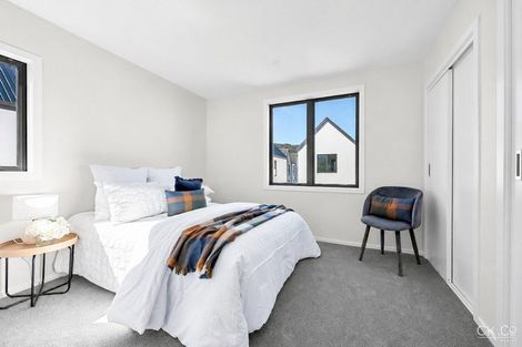 Photo of property in 10/130 Cambridge Terrace, Fairfield, Lower Hutt, 5011