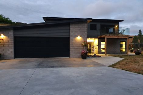 Photo of property in 86 Seafield Road, Eskdale, Napier, 4182