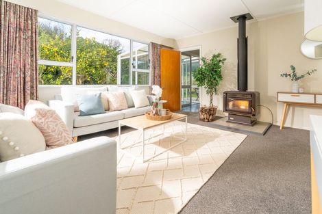 Photo of property in 100 Tilley Road, Paekakariki, 5034