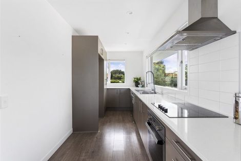 Photo of property in 81a Stanley Point Road, Stanley Point, Auckland, 0624