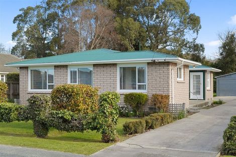 Photo of property in 17 Victors Road, Hoon Hay, Christchurch, 8025