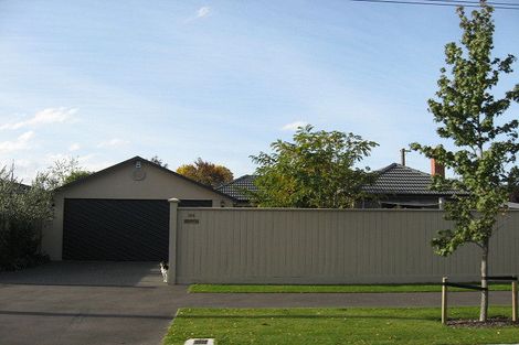 Photo of property in 154 Hamilton Avenue, Ilam, Christchurch, 8041