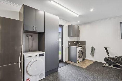 Photo of property in 6 Silverview Place, Mosgiel, 9024