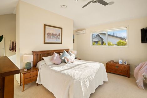 Photo of property in 22 Old Station Avenue, Wanaka, 9305