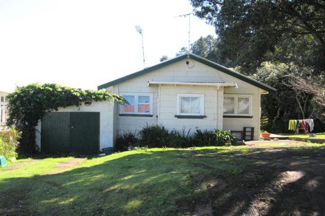 Photo of property in 105 Coromandel Street, Thames, 3500