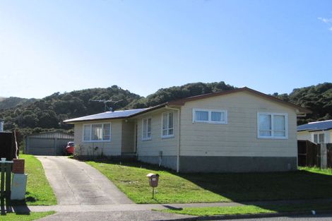 Photo of property in 13 Rakaia Grove, Wainuiomata, Lower Hutt, 5014