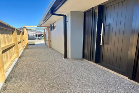 Photo of property in 45 Woolshed Road, Jacks Point, Queenstown, 9371