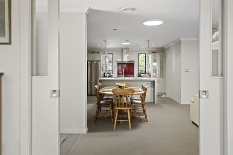 Photo of property in 111b Carlyle Street, Leamington, Cambridge, 3432