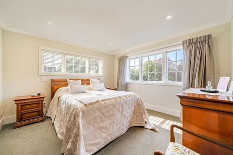 Photo of property in 33 Saint Columbans Grove, Boulcott, Lower Hutt, 5010