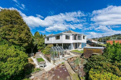 Photo of property in 12 Holyrood Avenue, Wakari, Dunedin, 9010