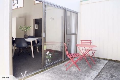 Photo of property in 5/166 Ngamotu Road, Spotswood, New Plymouth, 4310