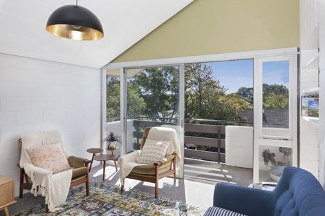 Photo of property in 21 Newbridge Place, Ilam, Christchurch, 8041