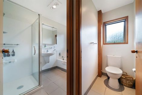 Photo of property in 2/5 Highlight Parade, Te Atatu South, Auckland, 0610