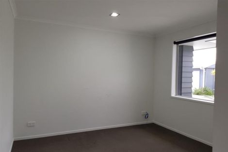 Photo of property in 4 Rawiri Drive, Bell Block, New Plymouth, 4312