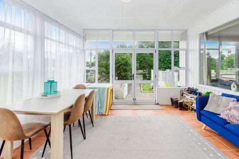 Photo of property in 8 Ngaio Road, Raumati Beach, Paraparaumu, 5032