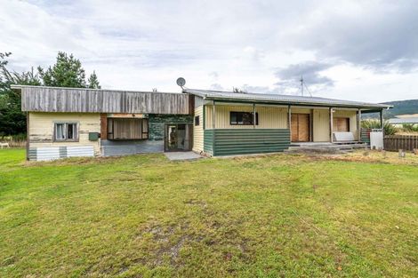 Photo of property in 882 Tahakopa Valley Road, Tahakopa, Owaka, 9586