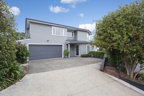 Photo of property in 37a Peter Terrace, Castor Bay, Auckland, 0620