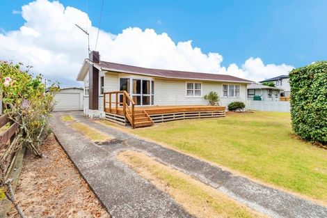 Photo of property in 3 Mountbatten Place, Papakura, 2110