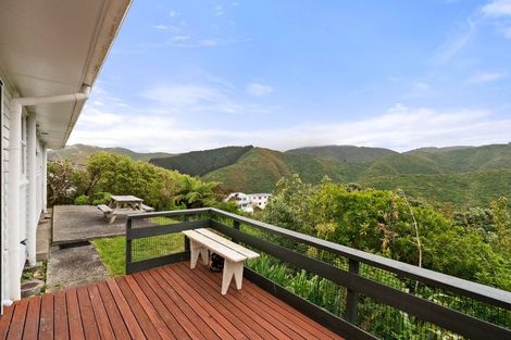 Photo of property in 4 Camrose Grove, Kingston, Wellington, 6021