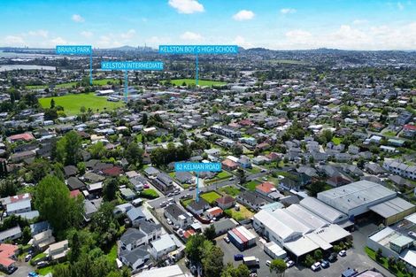 Photo of property in 82 Kelman Road, Kelston, Auckland, 0602