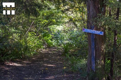 Photo of property in 31 Totara School Road, Totara North, Kaeo, 0479