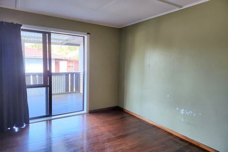 Photo of property in 43 Cambridge Terrace, Kaiti, Gisborne, 4010