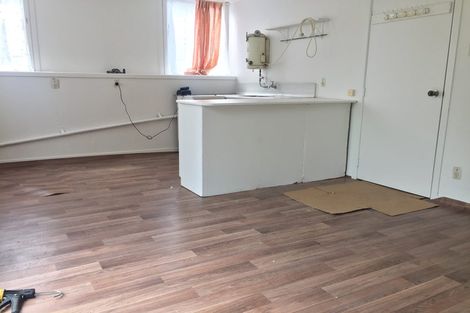 Photo of property in 32 Barbary Avenue, Kelston, Auckland, 0602