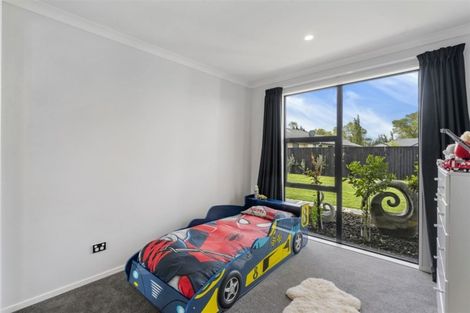 Photo of property in 14 Kohunga Crescent, Bottle Lake, Christchurch, 8083