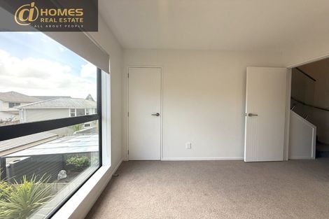 Photo of property in 6/237 Swanson Road, Henderson, Auckland, 0610