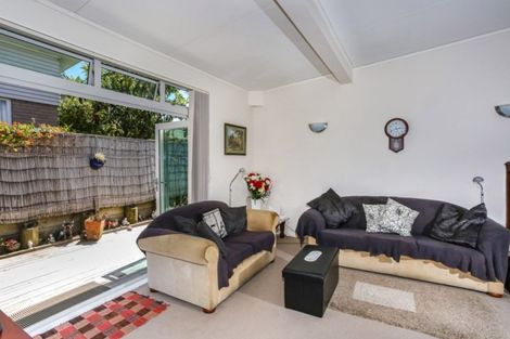 Photo of property in 7 Merlot Lane, Pukekohe, 2120