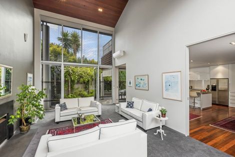 Photo of property in 20 The Ritz, Orewa, 0931