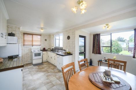 Photo of property in 4 Pain Street, Bulls, 4818