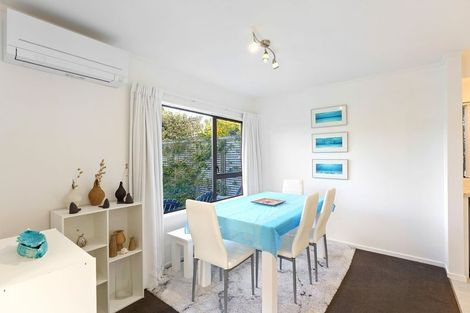 Photo of property in 23 Reeves Street, Waikanae Beach, Waikanae, 5036