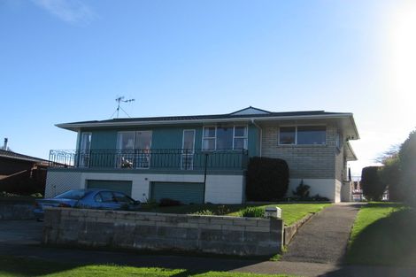 Photo of property in 33 Terry Crescent, Milson, Palmerston North, 4414