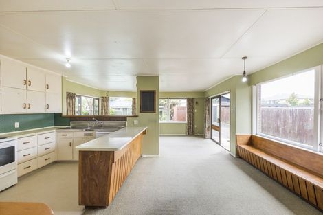 Photo of property in 98 Lethbridge Street, Feilding, 4702