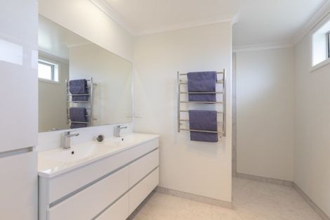 Photo of property in 8 Park Rise, Mangawhai Heads, Mangawhai, 0505