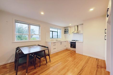 Photo of property in 16 Ted William Street, New Windsor, Auckland, 0600
