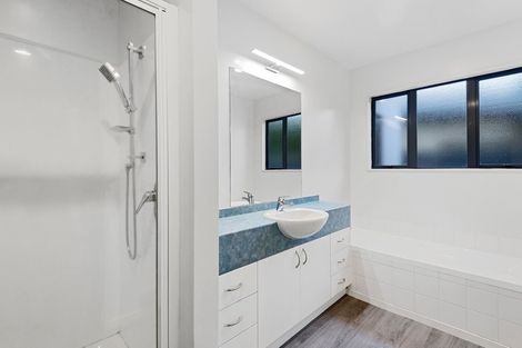 Photo of property in 117 Kotuku Crescent, Woolston, Christchurch, 8023