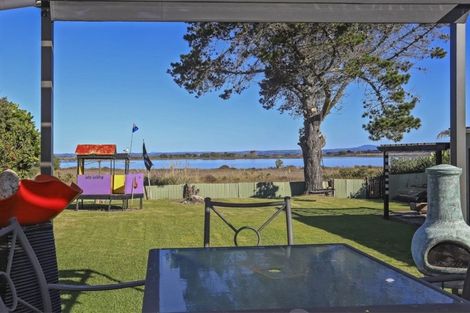 Photo of property in 574 Pukehina Parade, Pukehina, Te Puke, 3189