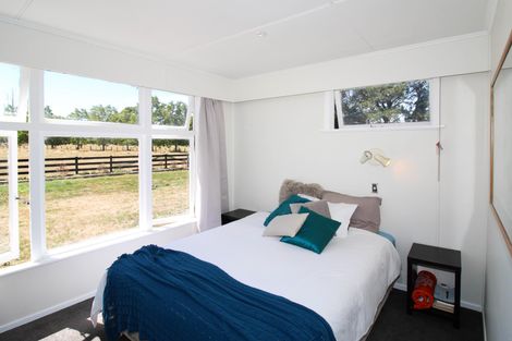 Photo of property in 92 Chester Road, Tawa, Wellington, 5028