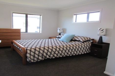 Photo of property in 20 Tasman Close, Aotea, Porirua, 5024