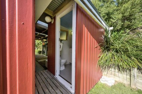 Photo of property in 518b Manawaora Road, Parekura Bay, Russell, 0184