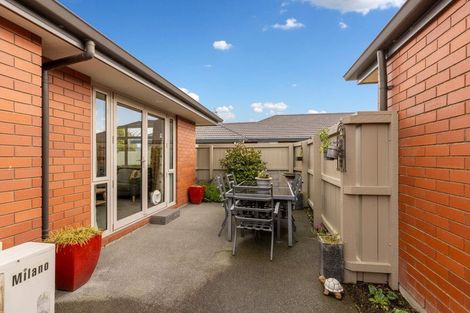 Photo of property in 1/36 Tuckers Road, Redwood, Christchurch, 8051