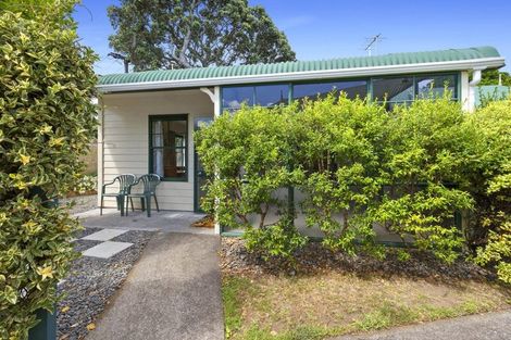 Photo of property in 2/70 Whiteley Street, Moturoa, New Plymouth, 4310