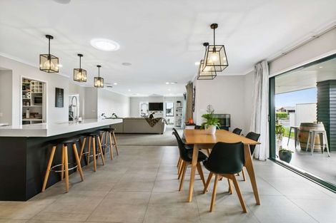 Photo of property in 99 Palm Springs Boulevard, Papamoa Beach, Papamoa, 3118