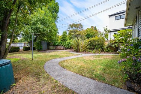 Photo of property in 132 Olliviers Road, Phillipstown, Christchurch, 8011