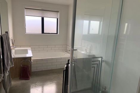 Photo of property in 28 Ladeira Place, Fitzroy, Hamilton, 3206