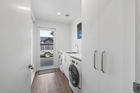 Photo of property in 10 Russell Lilley Drive, Rolleston, 7614