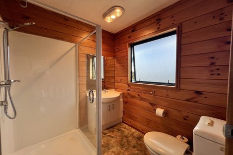 Photo of property in 1566 Lake Brunner Road, Inchbonnie, Kumara, 7875